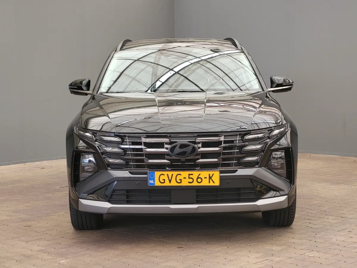 1.6 T-GDI PHEV Premium | Achterbank in delen neerklapbaar | Achterruitverwarming | Achteruitrij assistent | Leder | Stoelverwarming & Stoelventilatie | Elektrische achterklep | Elektr. stoel