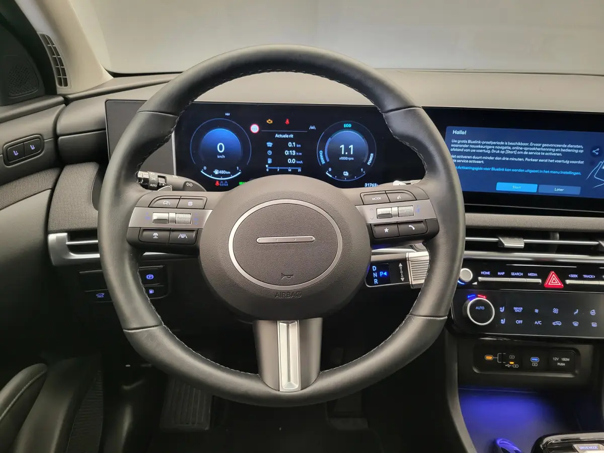 1.6 T-GDI PHEV Premium | Achterbank in delen neerklapbaar | Achterruitverwarming | Achteruitrij assistent | Leder | Stoelverwarming & Stoelventilatie | Elektrische achterklep | Elektr. stoel