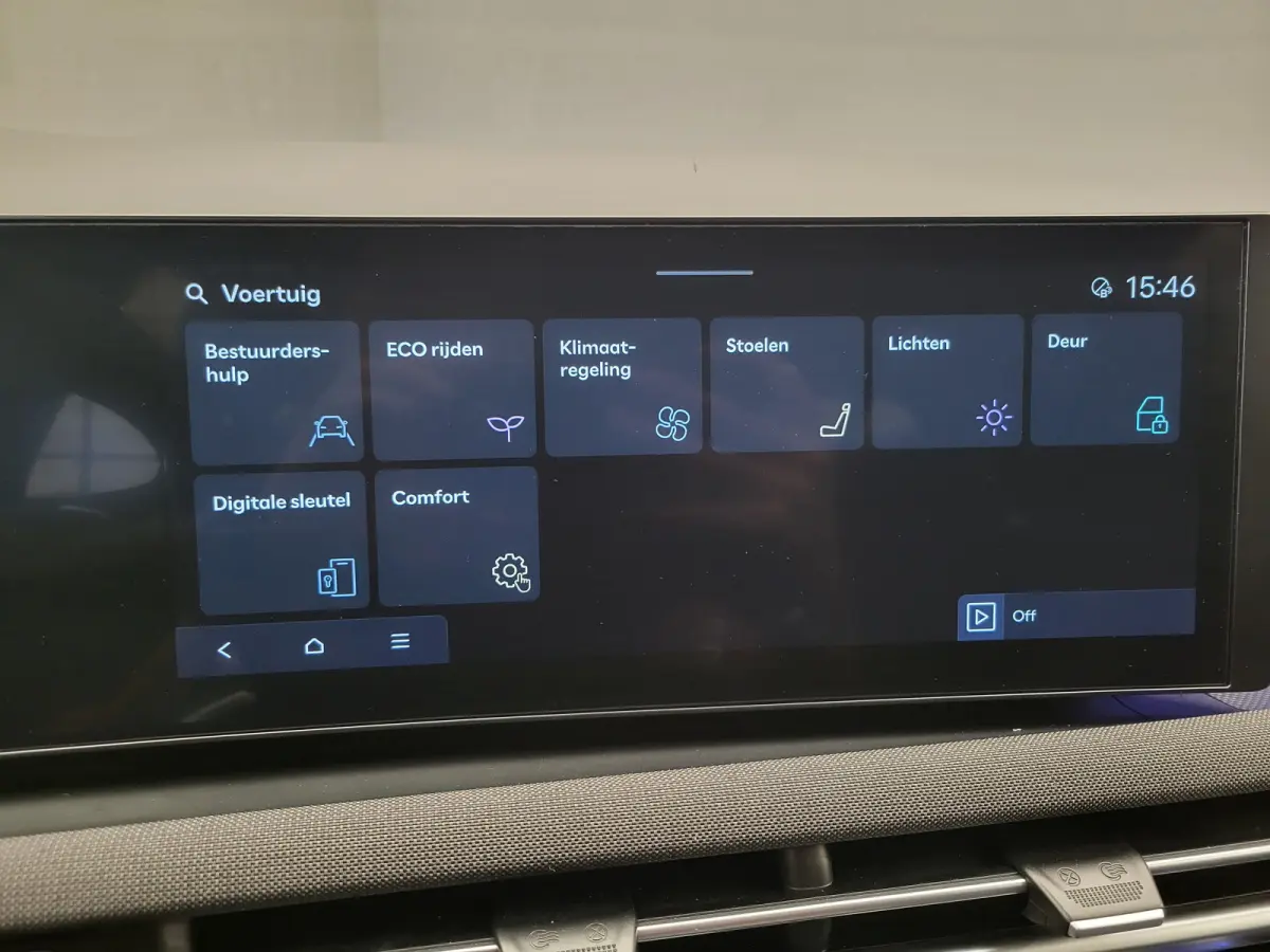 1.6 T-GDI PHEV Premium | Achterbank in delen neerklapbaar | Achterruitverwarming | Achteruitrij assistent | Leder | Stoelverwarming & Stoelventilatie | Elektrische achterklep | Elektr. stoel