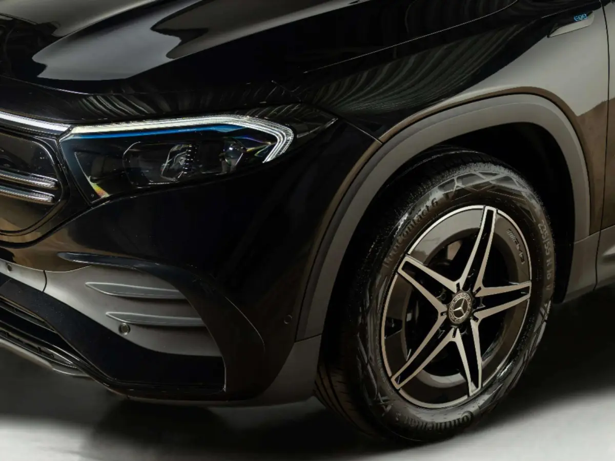 250 AMG Line 67 kWh | Panorama dak