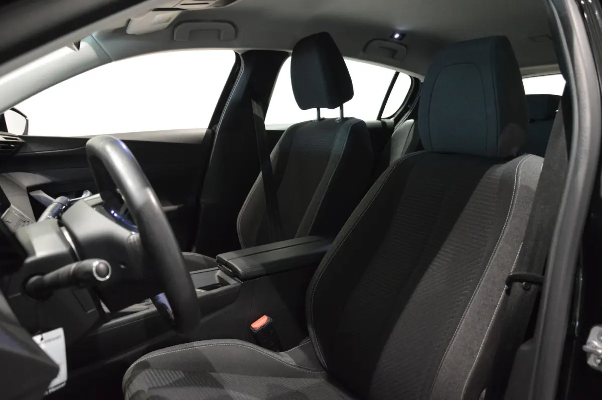 Active Pack Business NAVIGATIE - CRUISECONTROL - HANDGESCHAKELD