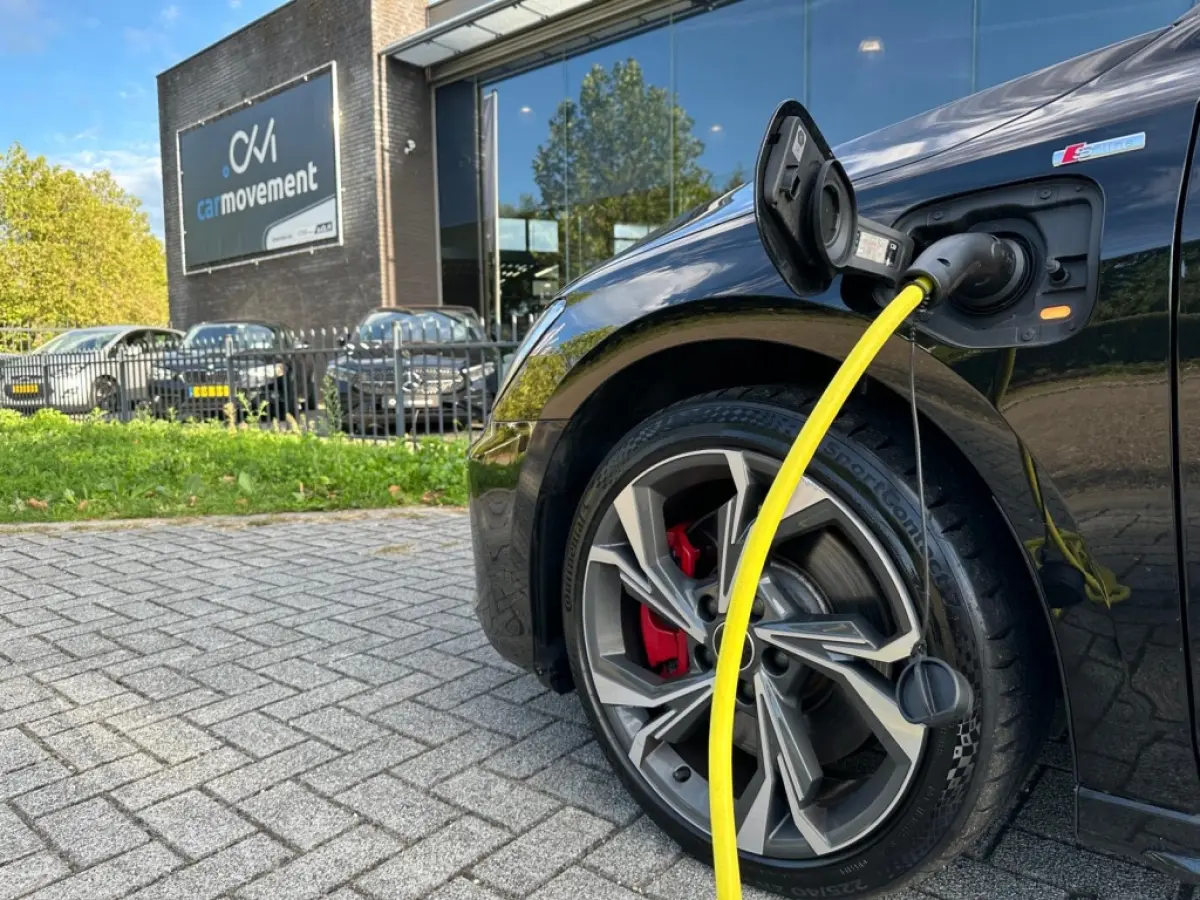 45 TFSI e S Competition 245 PK I Black Optik I Navi I Led I Camera I 18 Inch
