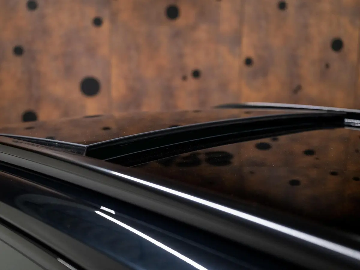 3.0 E-Hybrid Black Edition | SportDesign | Achterasbest. | 18-weg | PDCC | InnoDrive | HUD |