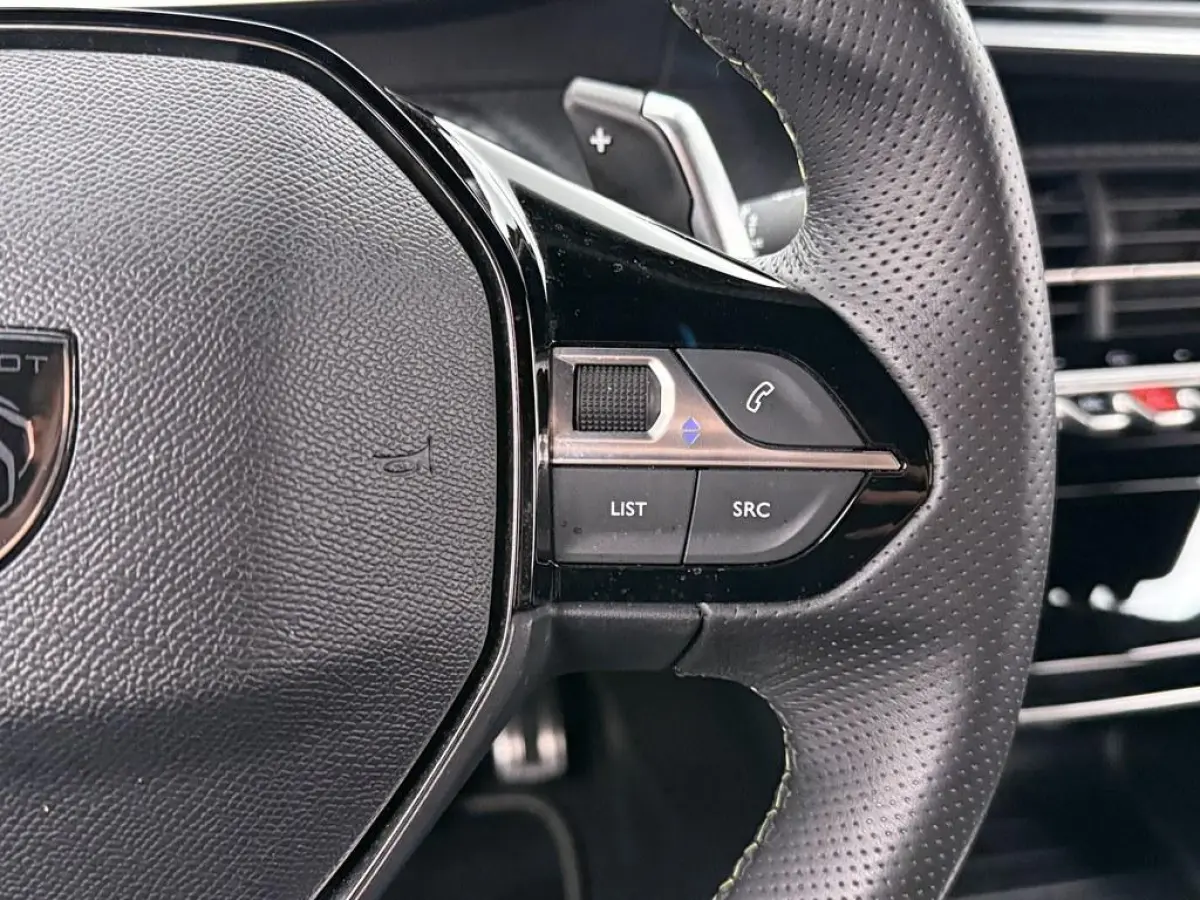 1.2 Hybrid 145PK GT Automaat 360.Camera/Nav/Led /Blindspot/Keyless/Ad.Cruise/CarPlay
