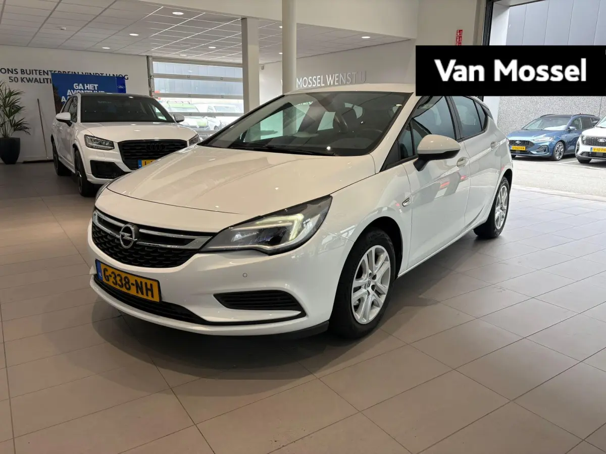 1.0 Turbo Online Edition PARKEER SENSOREN VOOR EN ACHTER | CRUISE CONTROL |