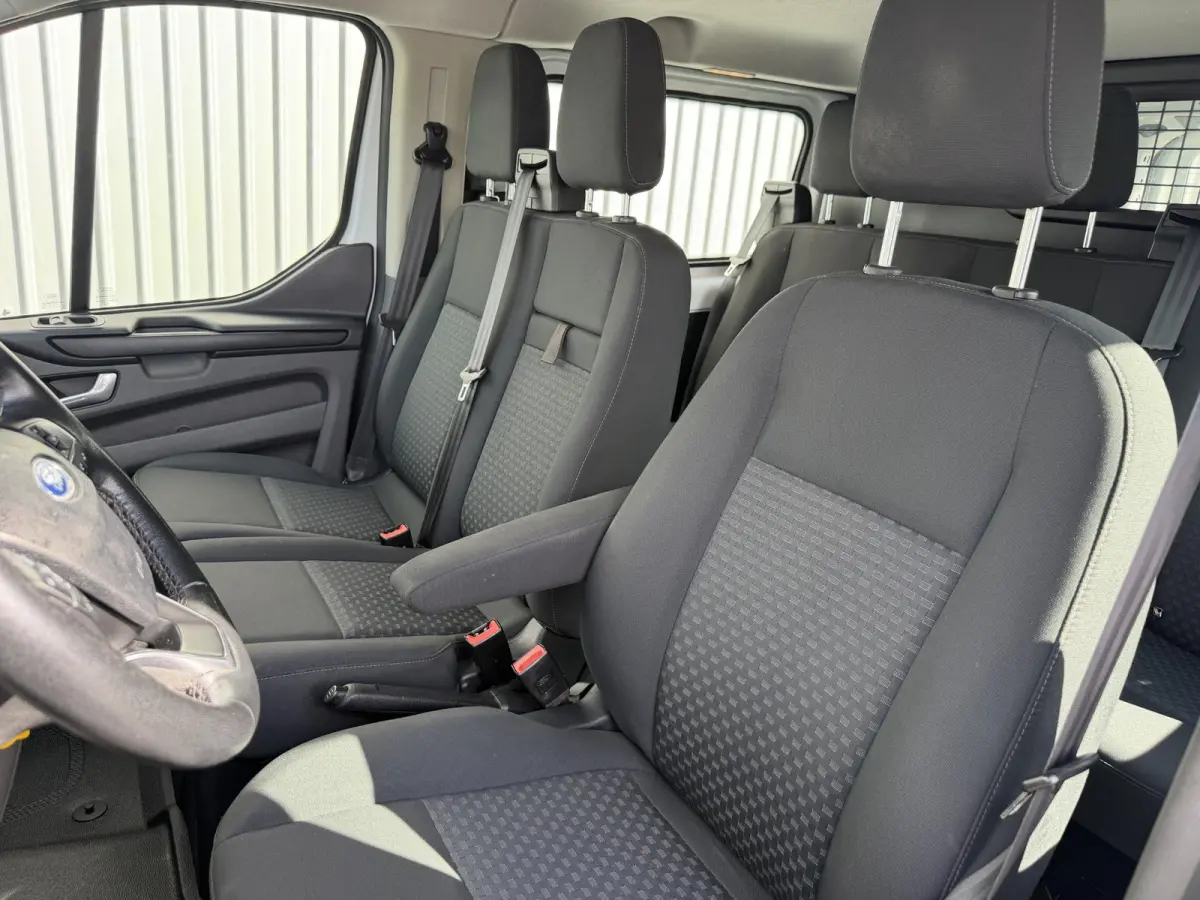 300 2.0 TDCI L1H1*DUBBEL-CAB*A/C*CRUISE*HAAK*TEL*