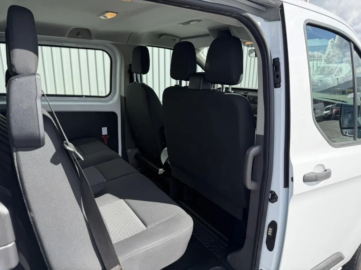 300 2.0 TDCI L1H1*DUBBEL-CAB*A/C*CRUISE*HAAK*TEL*
