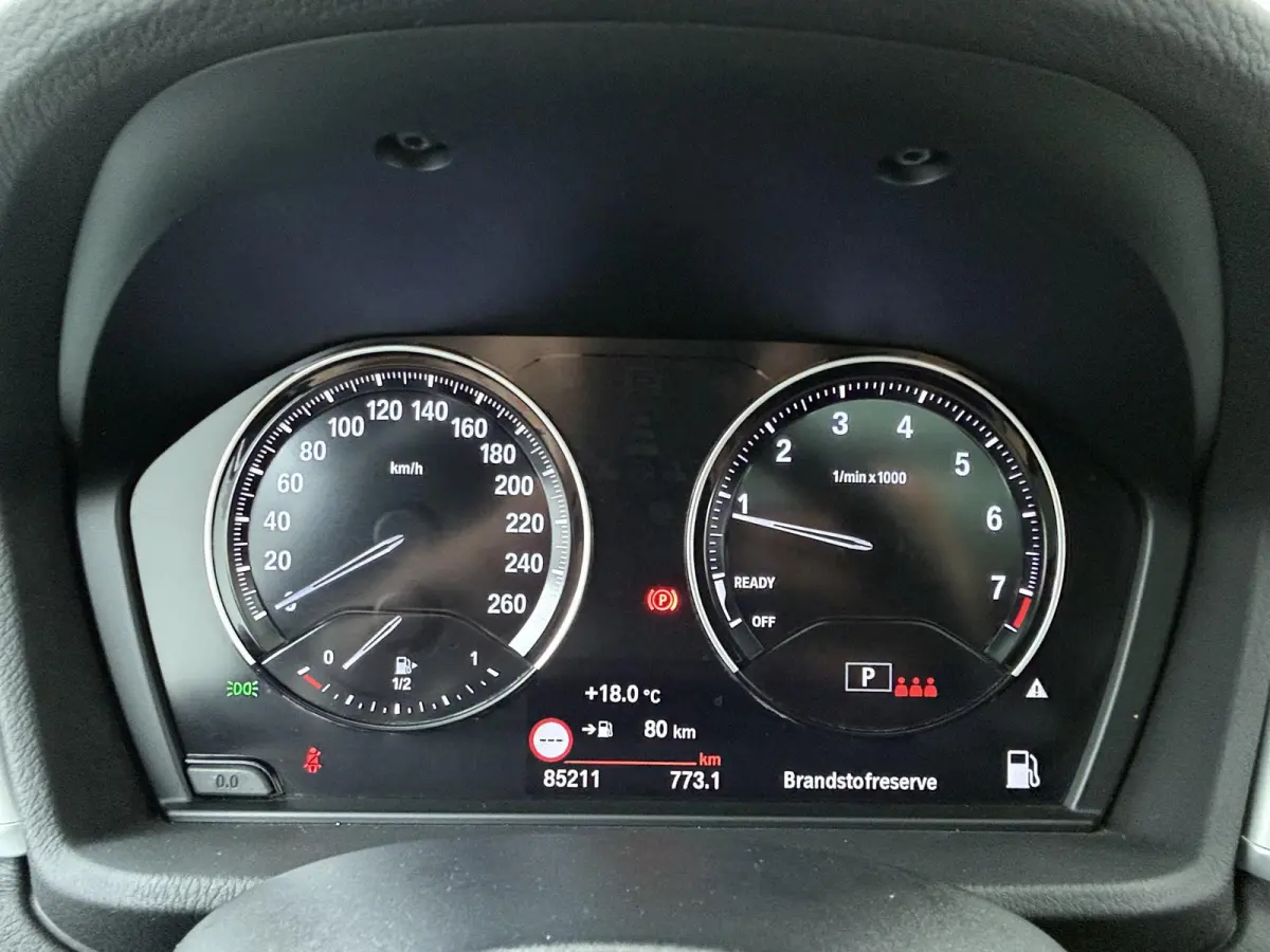 sDrive20i Business Edition Plus | M Sportpakket | Comfort Pack | Parking Pack |