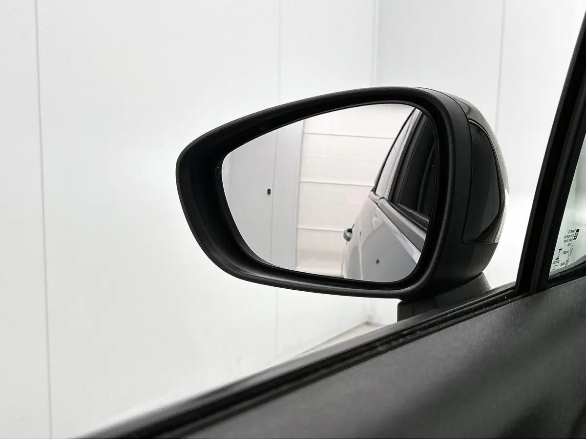 1.2 Turbo Innovation | Parkeersensoren V+A | Stoelverwarming&Stuurverwarming | 17" Lichtmetalen velgen