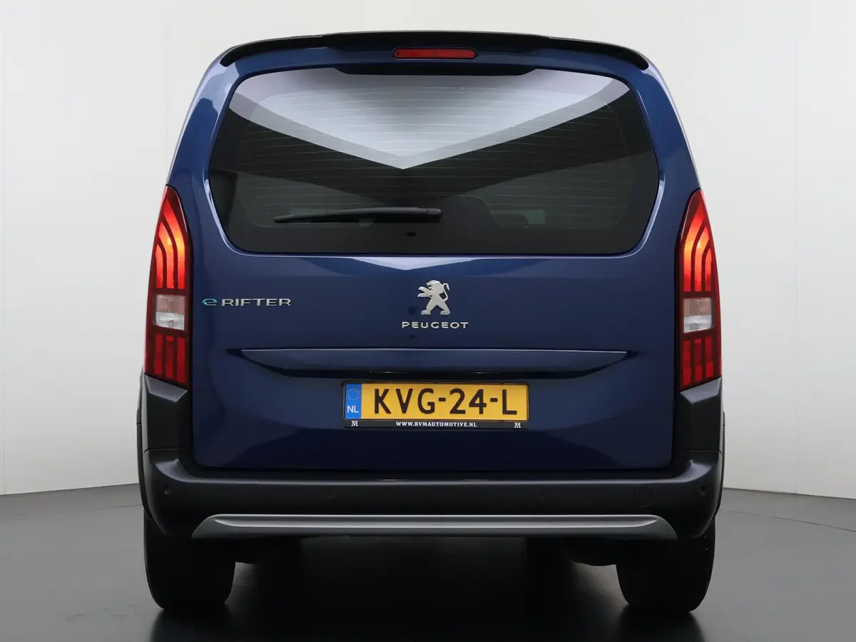 EV Allure Pack 50 kWh VAN: 29.900,- VOOR: 25.877,- UW HERFSTVOORDEEL: 4.023,-  SOH 100%!| APPLE CARPLAY + ANDROID AUTO| STANDKACHEL|  DUBBELE SCHUIFDEUREN| RIJKLAARPRIJS INCL. 12 MND BOVAG G