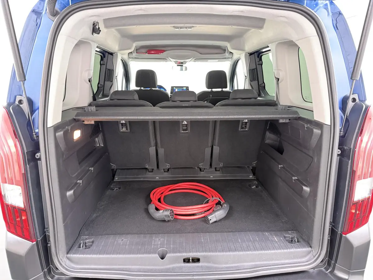 EV Allure Pack 50 kWh SOH 100%!| APPLE CARPLAY + ANDROID AUTO| STANDKACHEL|  DUBBELE SCHUIFDEUREN| RIJKLAARPRIJS INCL. 12 MND BOVAG GARANTIE