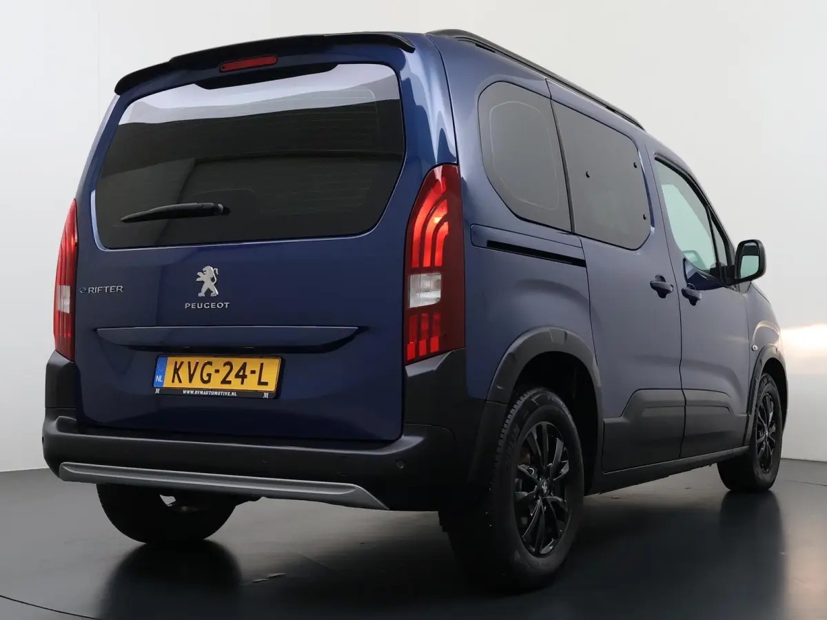 EV Allure Pack 50 kWh VAN: 29.900,- VOOR: 25.877,- UW HERFSTVOORDEEL: 4.023,-  SOH 100%!| APPLE CARPLAY + ANDROID AUTO| STANDKACHEL|  DUBBELE SCHUIFDEUREN| RIJKLAARPRIJS INCL. 12 MND BOVAG G