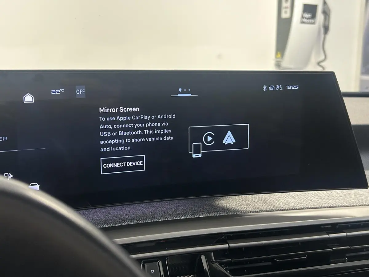 1.2 Hybrid 136 Allure | Panoramisch schuifdak | Lederen bekleding | Navigatie | Trekhaak | Apple CarPlay/Android Auto