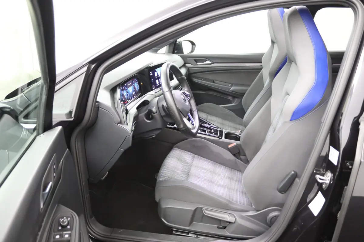 1.4 eHybrid GTE*ACC*ECC*PANO*IQLIGHT*NAVI*VIRTUAL*