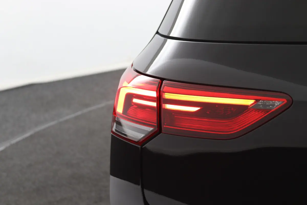 1.4 eHybrid GTE*ACC*ECC*PANO*IQLIGHT*NAVI*VIRTUAL*