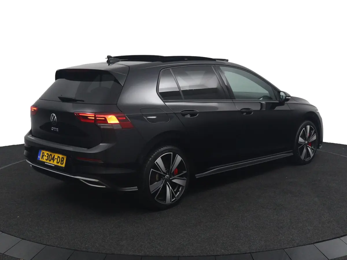 1.4 eHybrid GTE*ACC*ECC*PANO*IQLIGHT*NAVI*VIRTUAL*