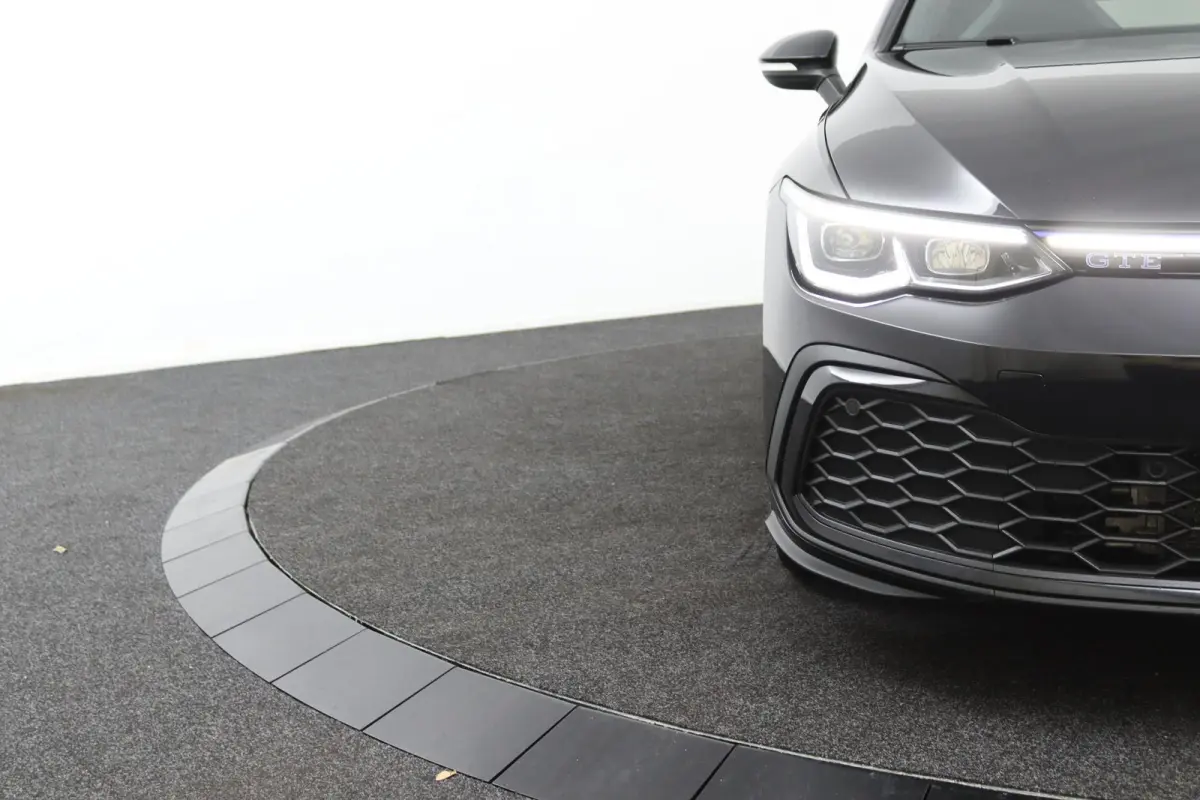 1.4 eHybrid GTE*ACC*ECC*PANO*IQLIGHT*NAVI*VIRTUAL*