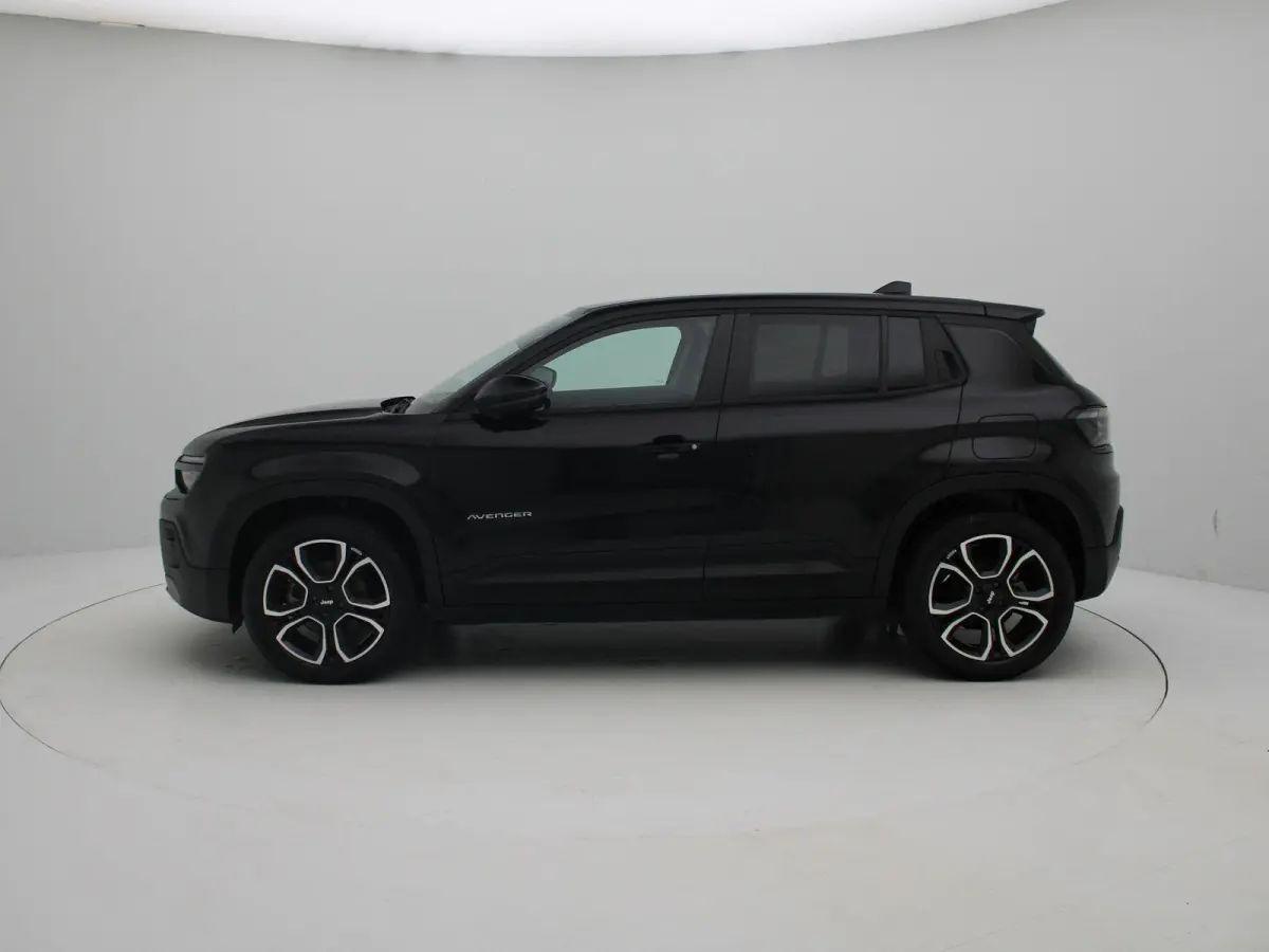 Black Edition 54 kWh | Parkeersensoren | Camera | Apple Carplay/Android Auto | Climate control