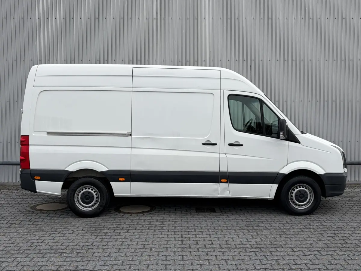32 2.0 TDI L2H2*A/C*CRUISE*NAVI*PDC*3-PERS*