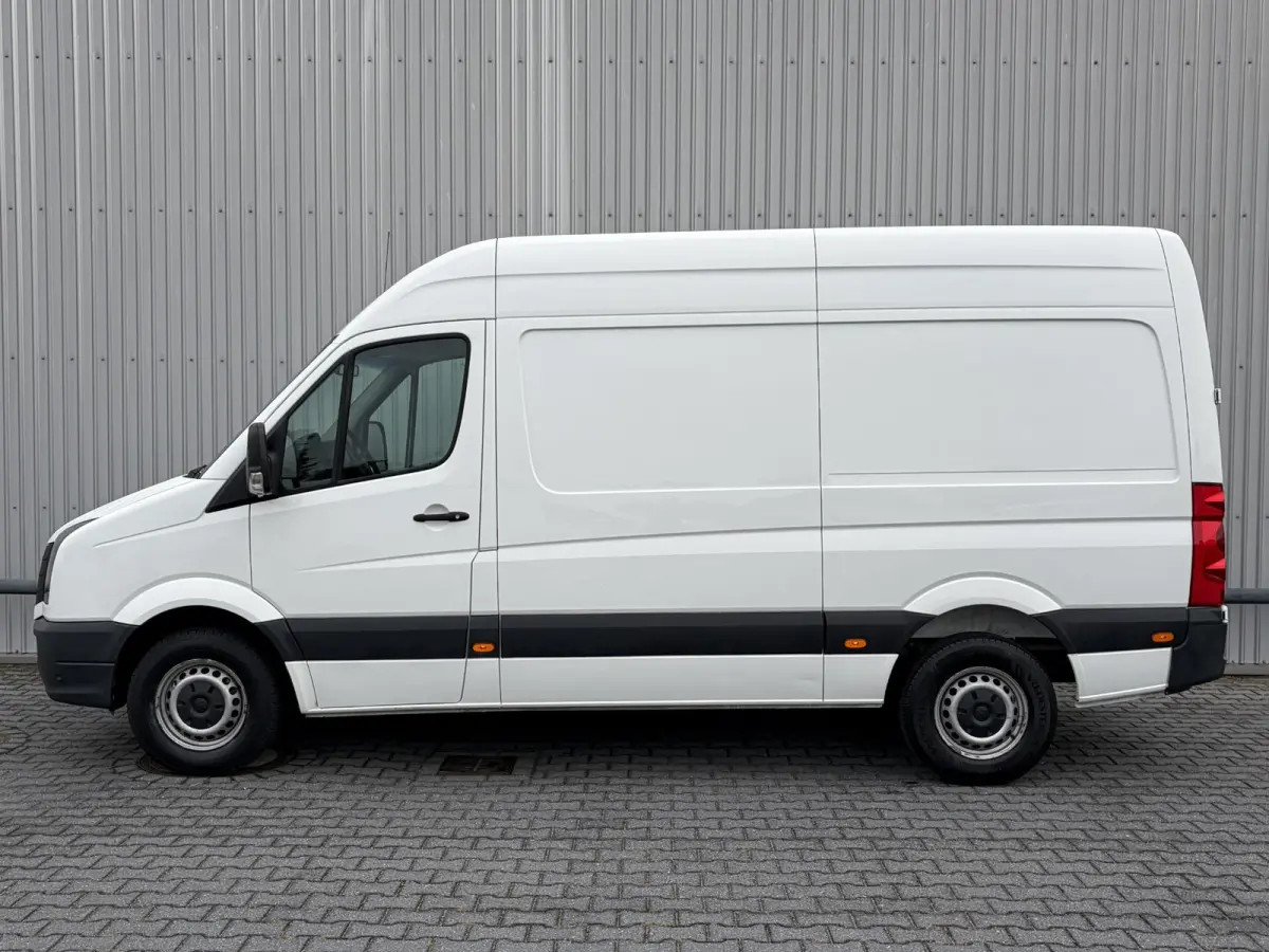 32 2.0 TDI L2H2*A/C*CRUISE*NAVI*PDC*3-PERS*