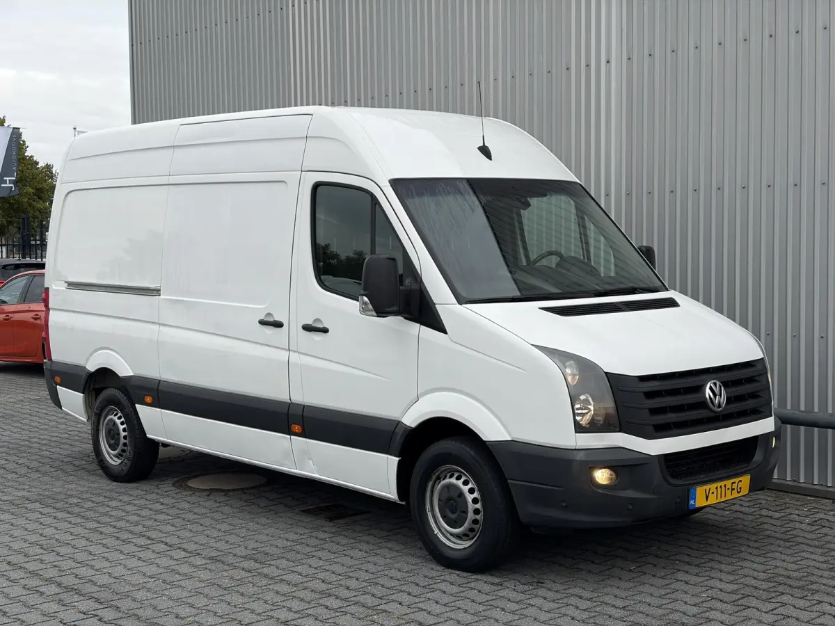 32 2.0 TDI L2H2*A/C*CRUISE*NAVI*PDC*3-PERS*