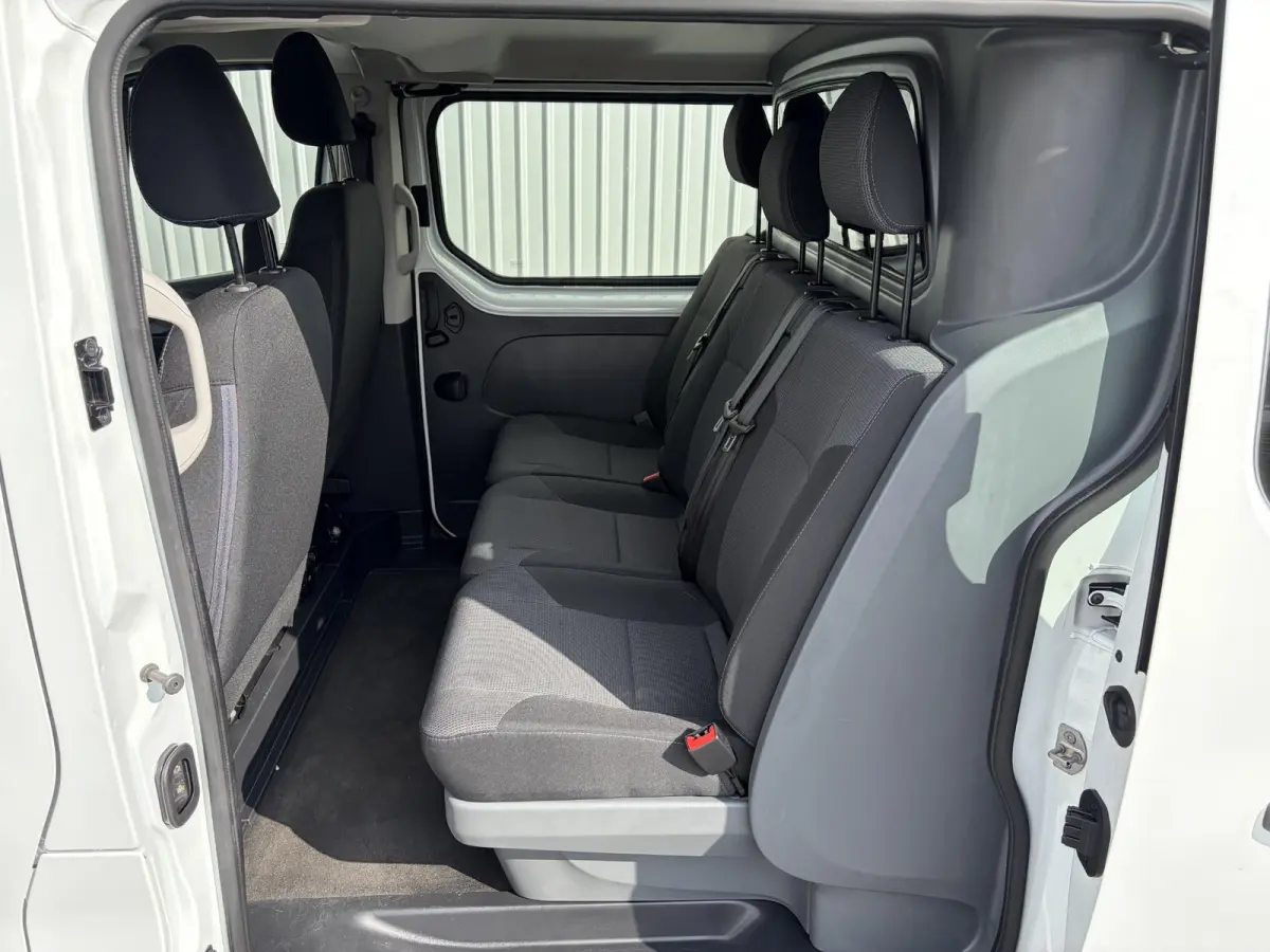 2.0 dCi 120 T29 L2H1*DUBBEL CAB*2X SCHUIF*HAAK*CAM