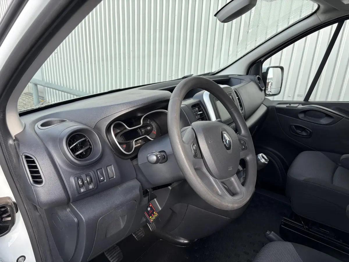 2.0 dCi 120 T29 L2H1*DUBBEL CAB*2X SCHUIF*HAAK*CAM