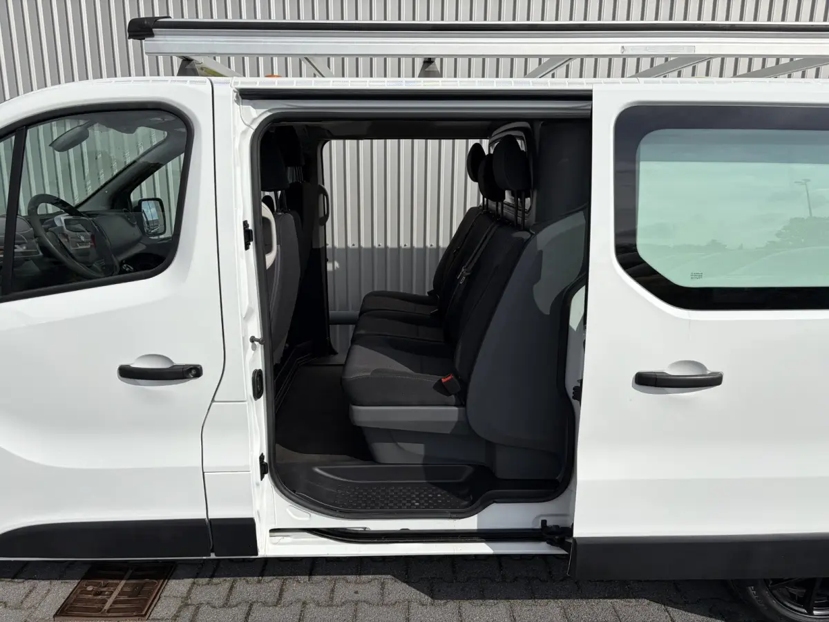 2.0 dCi 120 T29 L2H1*DUBBEL CAB*2X SCHUIF*HAAK*CAM
