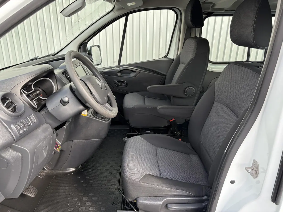 2.0 dCi 120 T29 L2H1*DUBBEL CAB*2X SCHUIF*HAAK*CAM