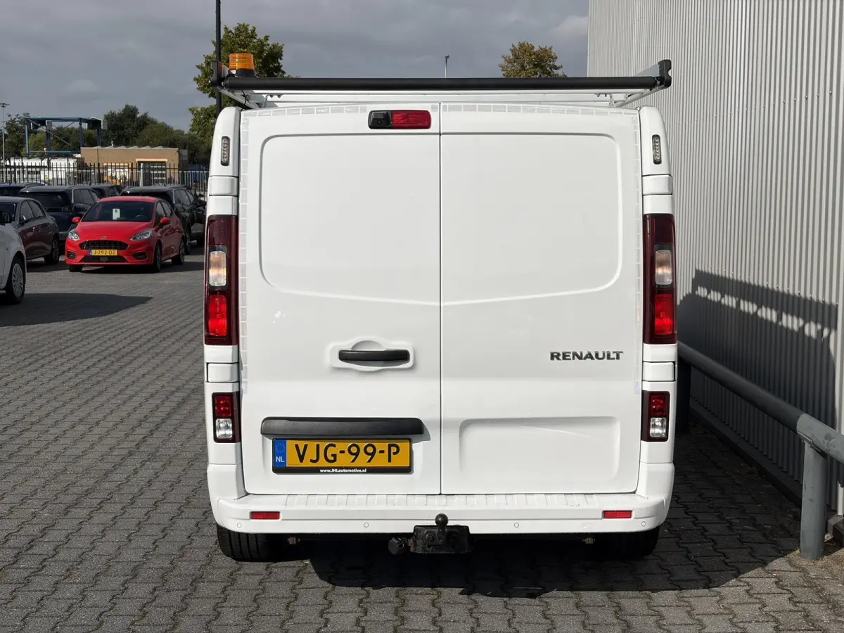 2.0 dCi 120 T29 L2H1*DUBBEL CAB*2X SCHUIF*HAAK*CAM