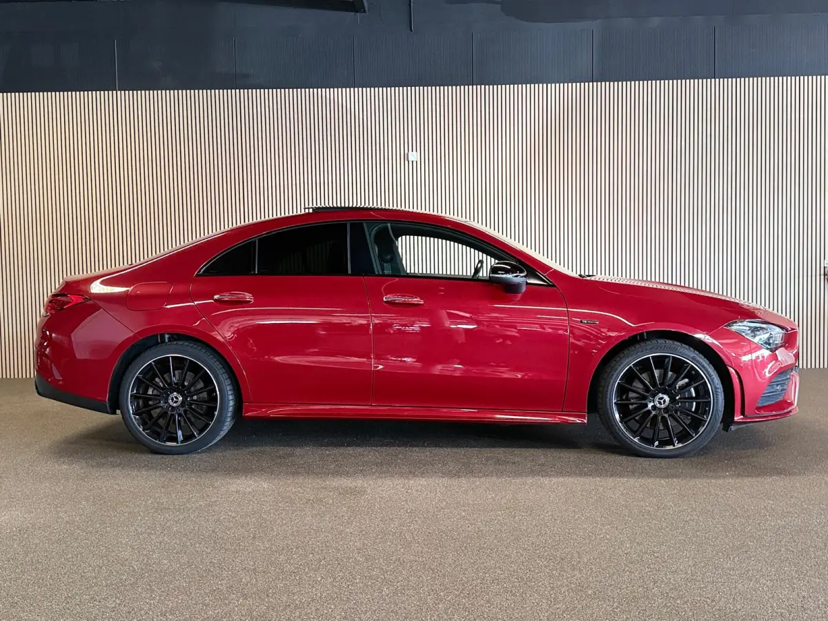 250e AMG STYLING-PANORAMA-NIGHT-MEMORY-TREKHAAK-CAMERA-ZEER COMPLEET