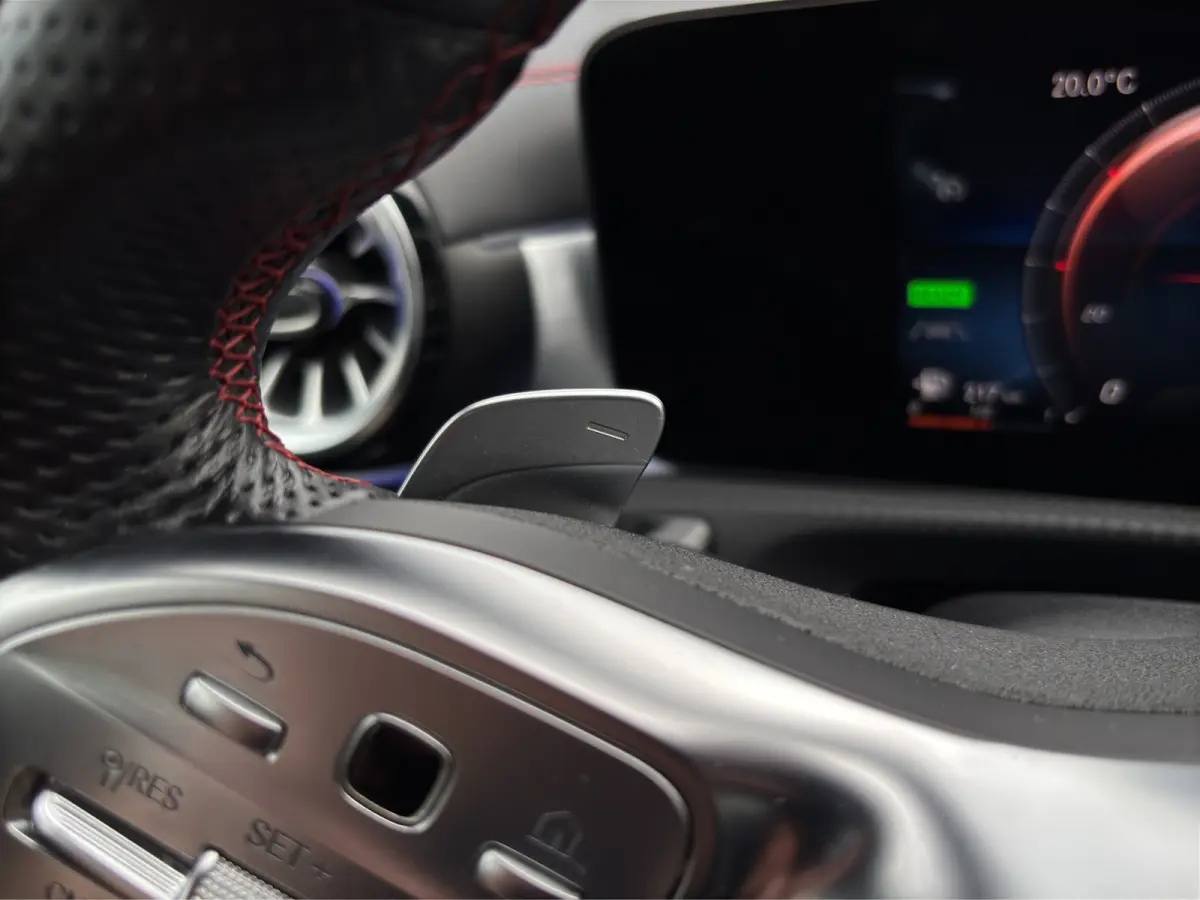 250 e AMG Line | Trekhaak | Camera | Cruise Control | Sfeer Verlichting |