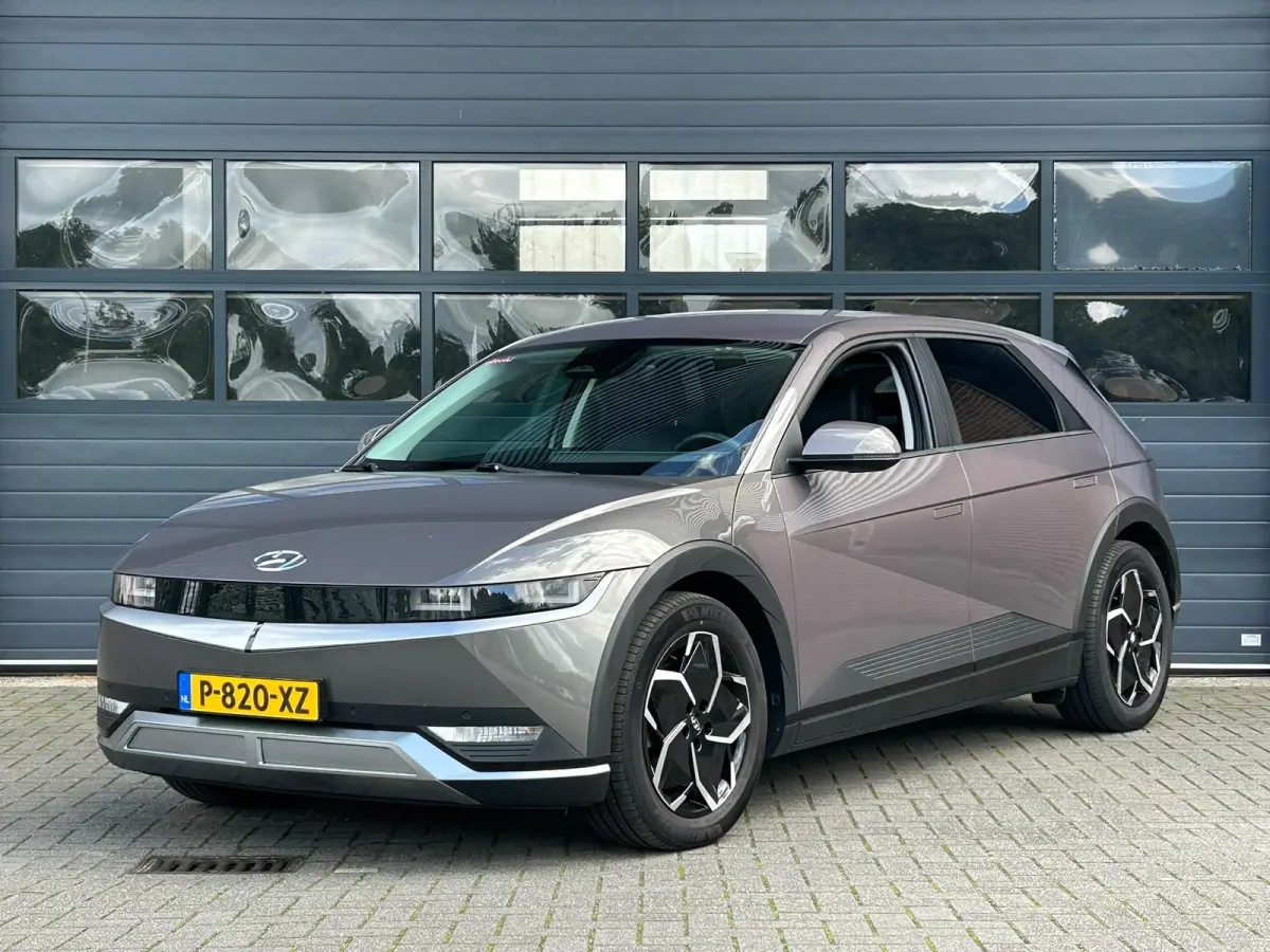 CONNECT+ 73kWh (99% SOH) I P-CAMERA I WARMTEPOMP I PARELMOER I LEDEREN BEKLEDING