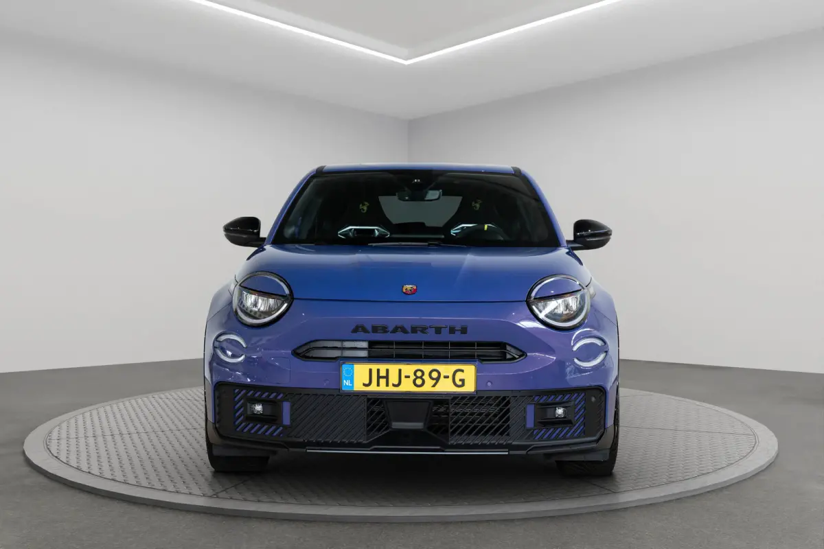 Scorpionissima 54 kWh | SOH 97% | Tot 8 Jaar Garantie | Winter Pack | Sound Pack | 20 Inch Lichtmetalen velgen | Camera | Navigatie | Parkeersensoren |