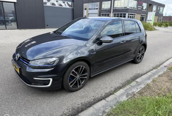 1.4 TSI GTE Connected Series