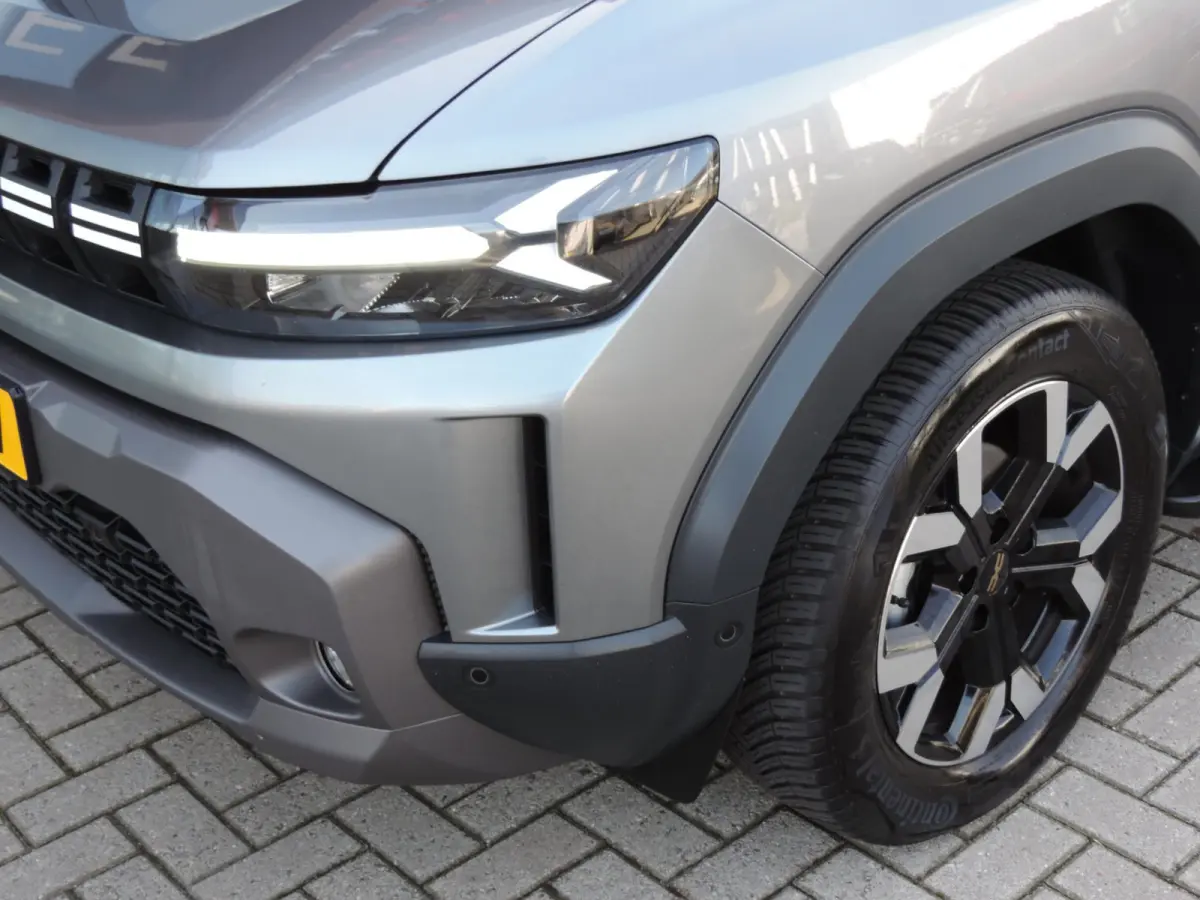 1.2-T 131PK MHEV Extreme 20.000km | 1e Eig | Treeplanken | 17” | LED kopl | Afn.th | ECC | Cruise contr | 360Cam