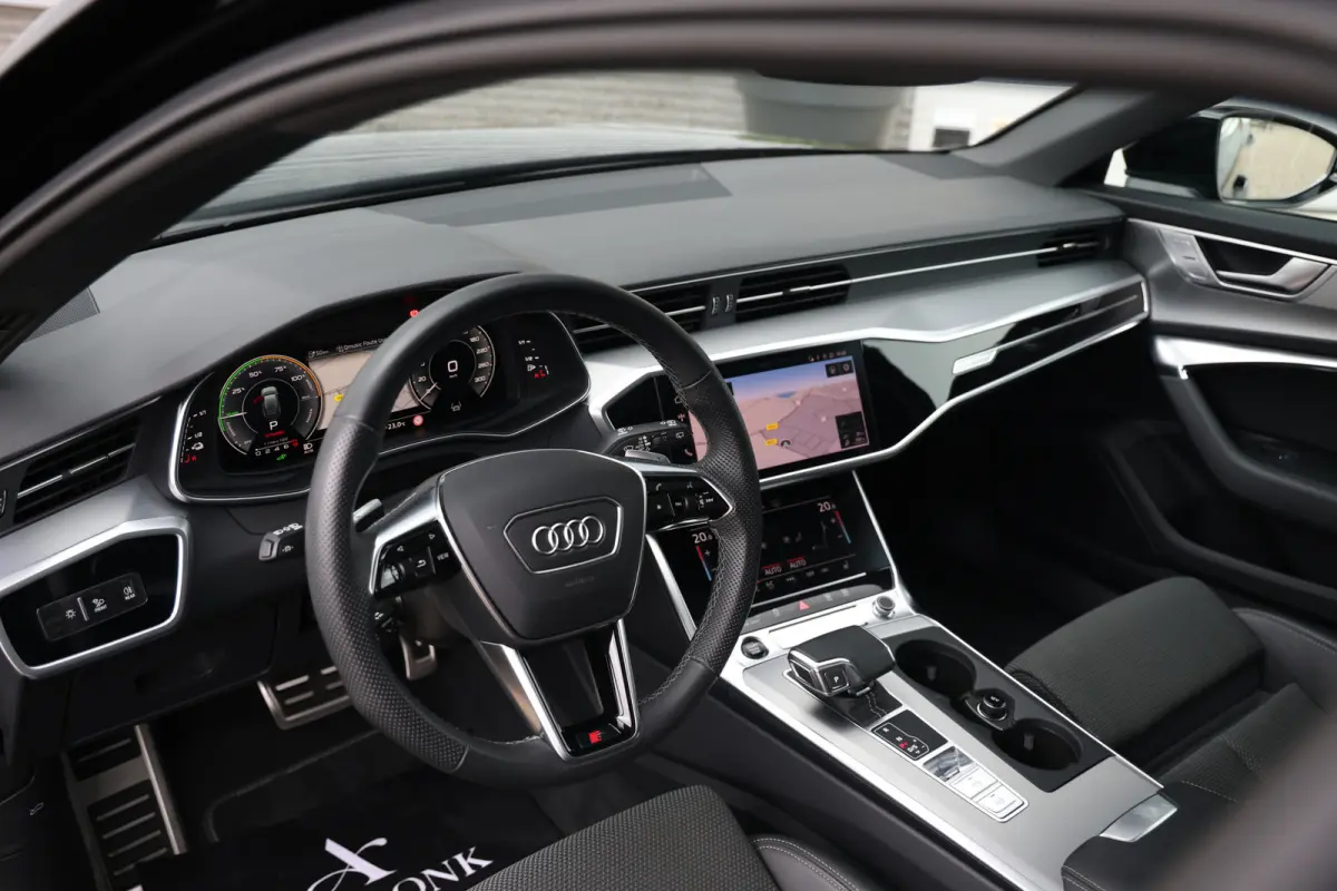 55 TFSI e Quattro Competition S-Line Black 367PK Pano|Trekh|HD Matrix|Memory|DLR