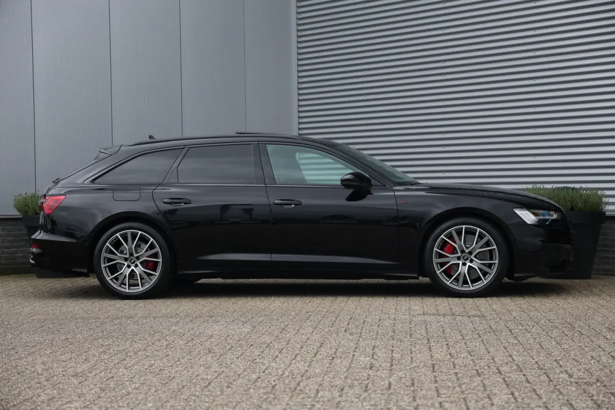 55 TFSI e Quattro Competition S-Line Black 367PK Pano|Trekh|HD Matrix|Memory|DLR