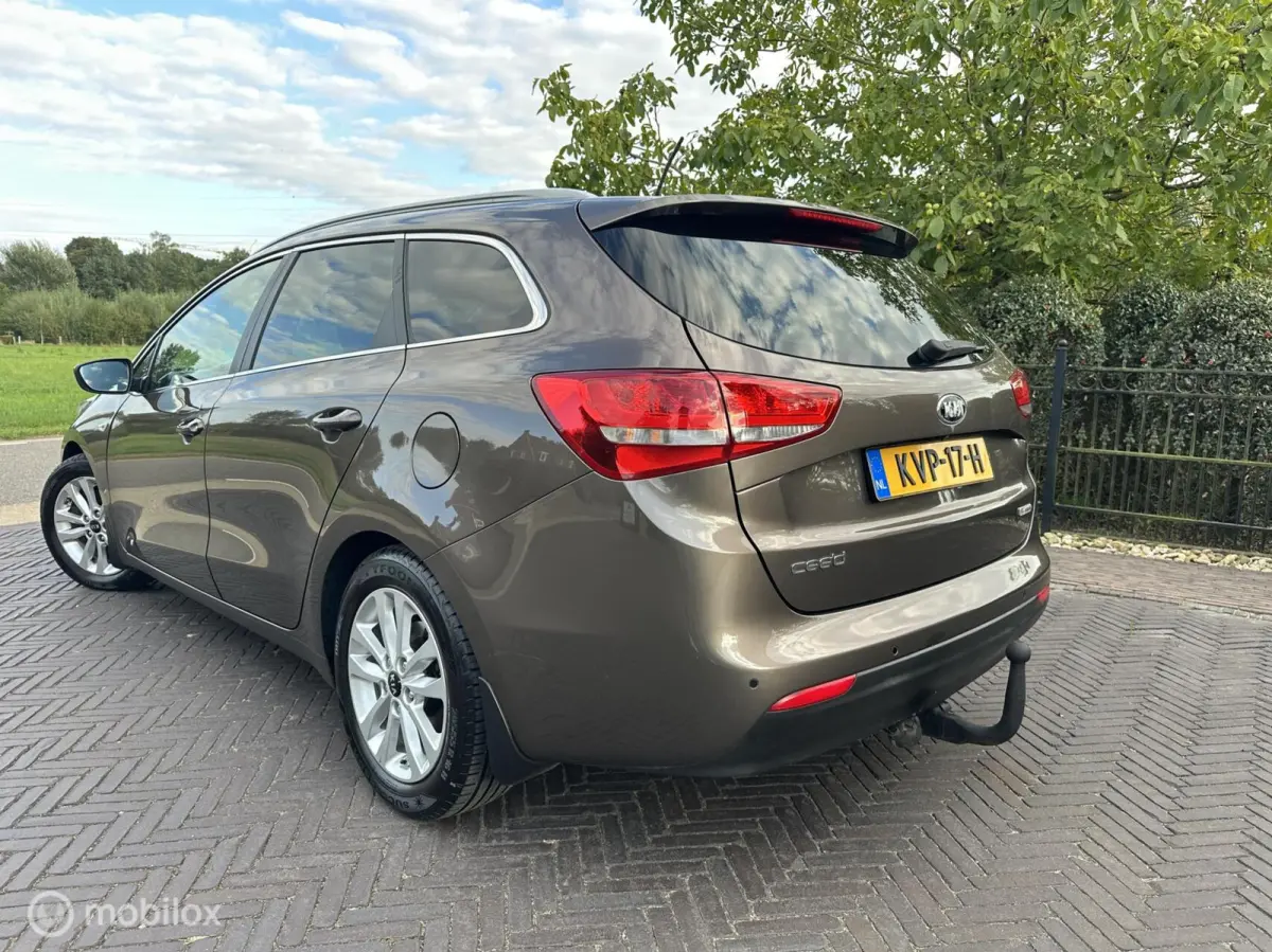 cee'd 1.0 T-GDi DynamicLine Trekhaak Navi✅