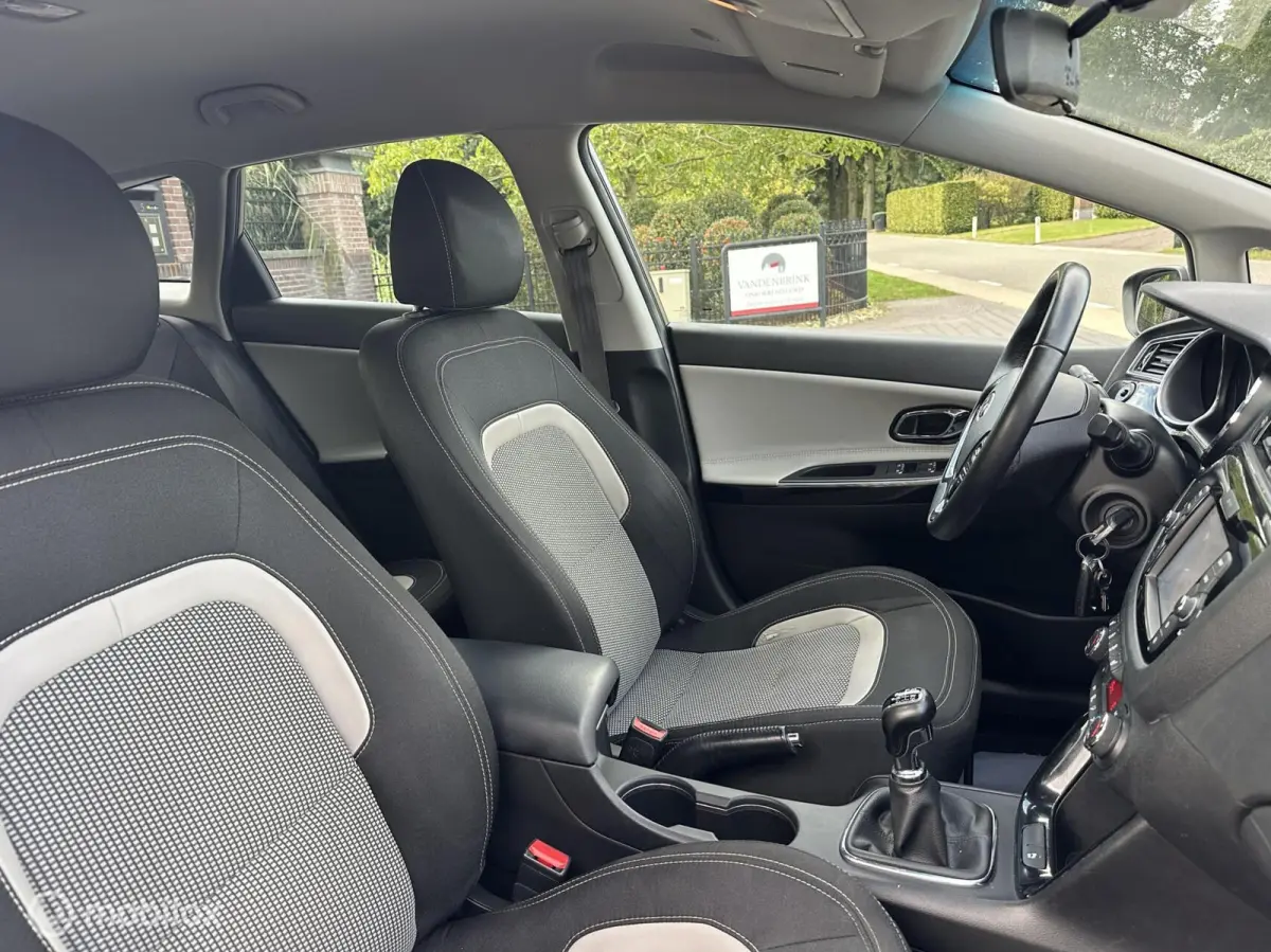 cee'd 1.0 T-GDi DynamicLine Trekhaak Navi✅