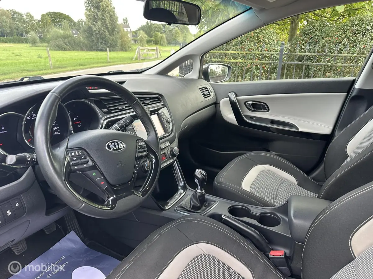 cee'd 1.0 T-GDi DynamicLine Trekhaak Navi✅