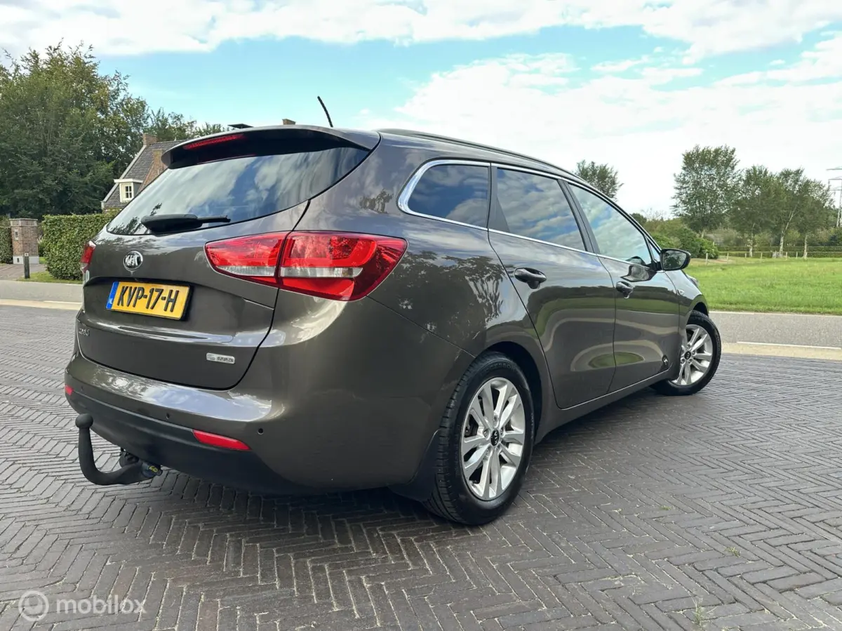 cee'd 1.0 T-GDi DynamicLine Trekhaak Navi✅