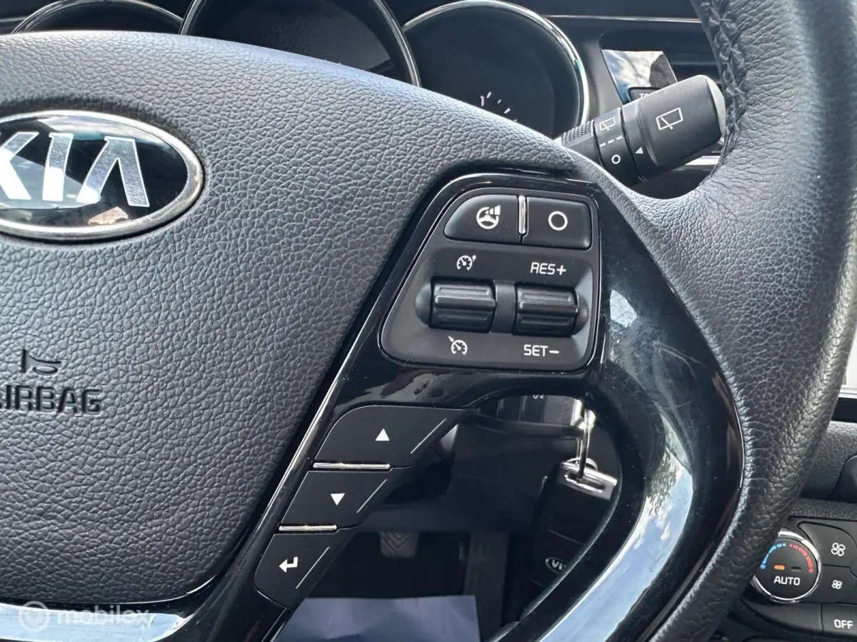 cee'd 1.0 T-GDi DynamicLine Trekhaak Navi✅