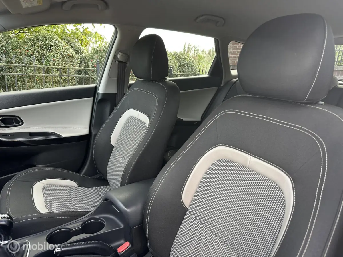 cee'd 1.0 T-GDi DynamicLine Trekhaak Navi✅