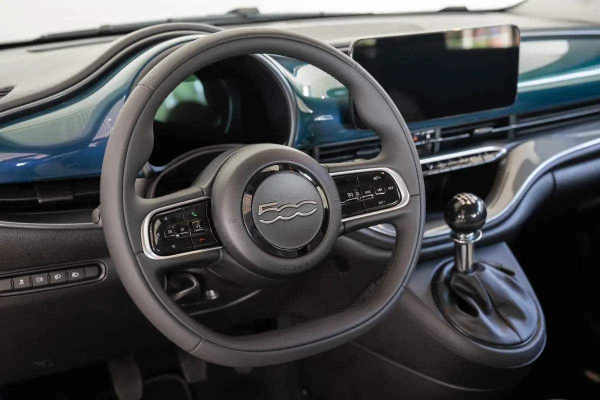 1.0 Hybrid Torino Launch Edition | Tot 8 Jaar Garantie | Climate Controle | Apple Carplay & Android Auto | Parkeersensoren | Lichtmetalen velgen |