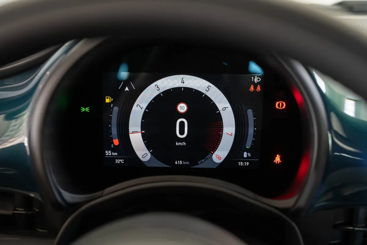 1.0 Hybrid Torino Launch Edition | Tot 8 Jaar Garantie | Climate Controle | Apple Carplay & Android Auto | Parkeersensoren | Lichtmetalen velgen |