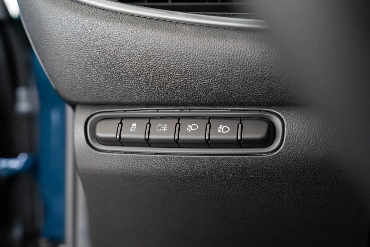 1.0 Hybrid Torino Launch Edition | Tot 8 Jaar Garantie | Climate Controle | Apple Carplay & Android Auto | Parkeersensoren | Lichtmetalen velgen |