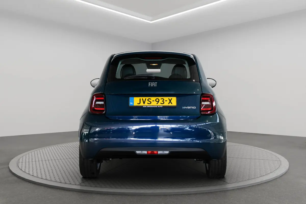 1.0 Hybrid Torino Launch Edition | Tot 8 Jaar Garantie | Climate Controle | Apple Carplay & Android Auto | Parkeersensoren | Lichtmetalen velgen |