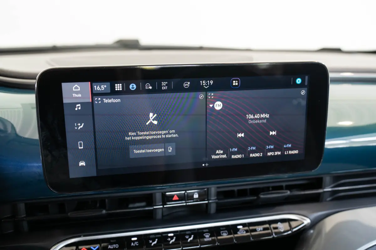 1.0 Hybrid Torino Launch Edition | Tot 8 Jaar Garantie | Climate Controle | Apple Carplay & Android Auto | Parkeersensoren | Lichtmetalen velgen |