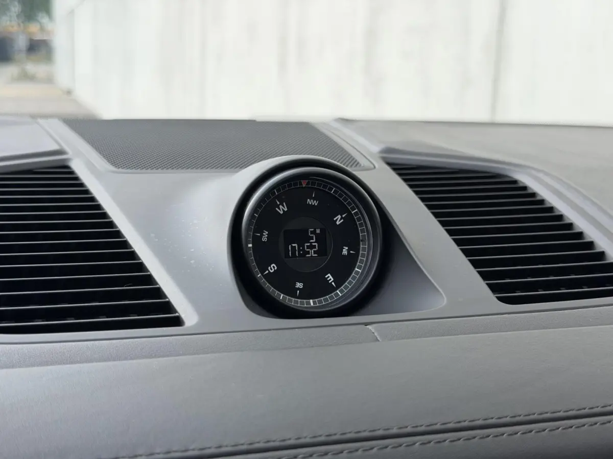 3.0 E-Hybrid SOH 100% Pano Luchtv. 360 cam